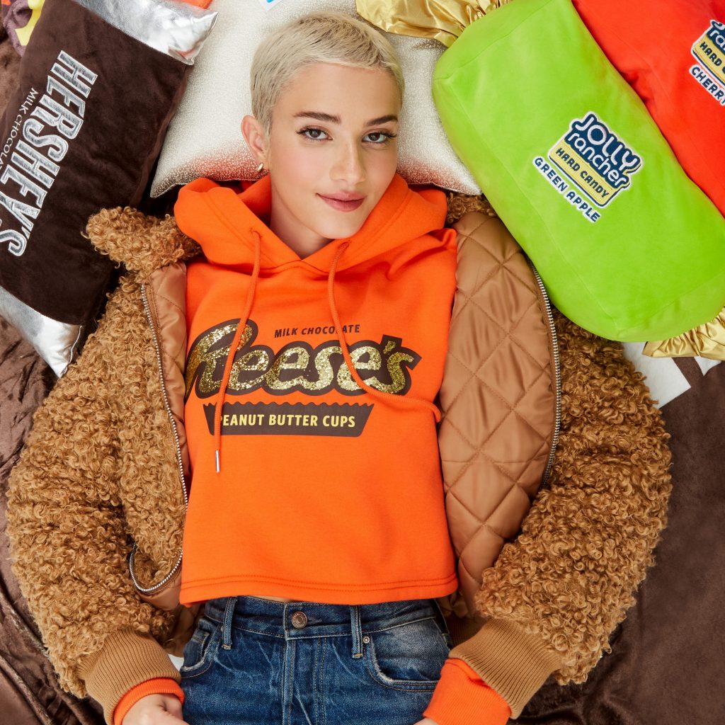 orange hoodie forever 21