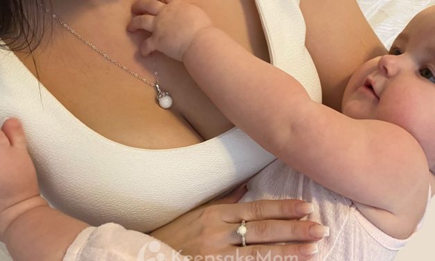 Keepsakes for Mom: Breastmilk Jewelry